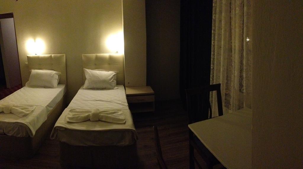Hilton Garden Inn Istanbul Atatuerk Airport Exterior foto