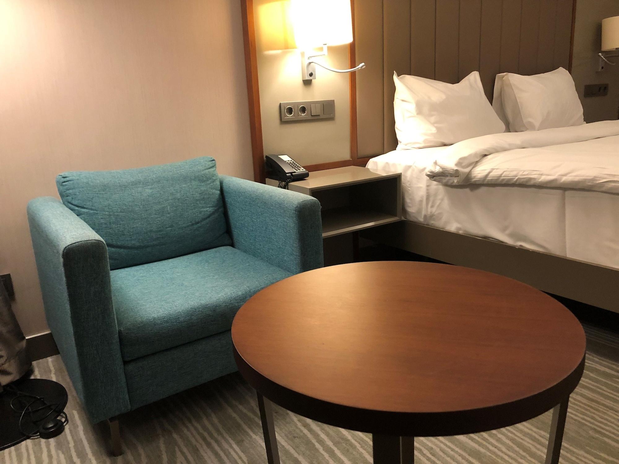 Hilton Garden Inn Istanbul Atatuerk Airport Exterior foto