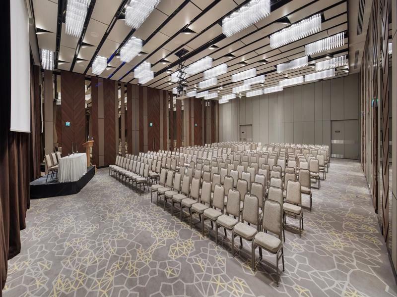 Hilton Garden Inn Istanbul Atatuerk Airport Exterior foto